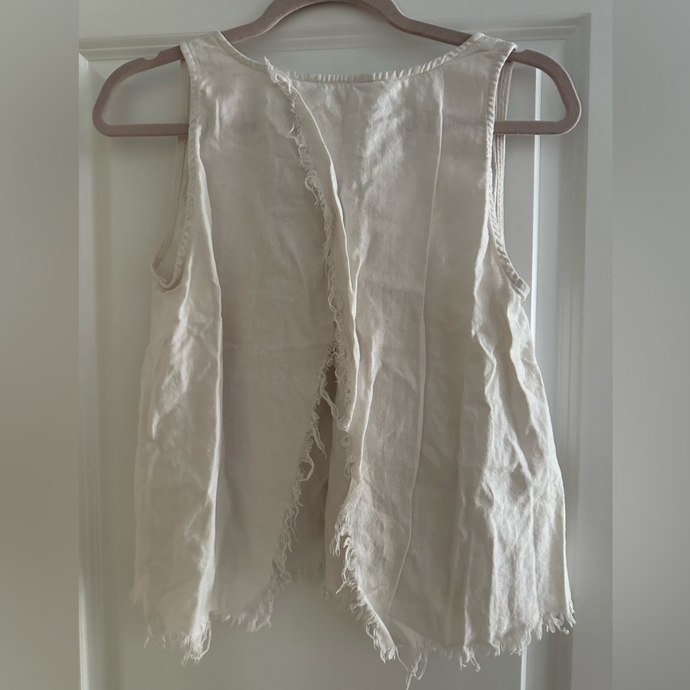 White open back tank top - Picture 2 of 3